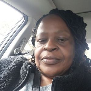 Meet your Posher, Gloria